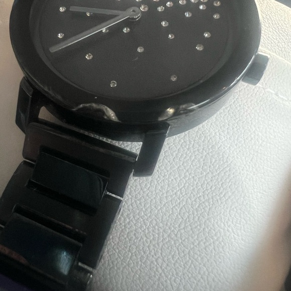 Movado Women’s BOLD blue watch - Picture 3 of 3